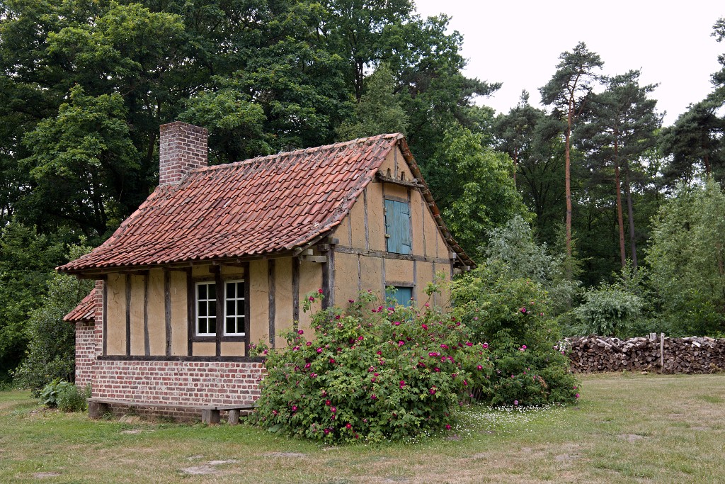 Openluchtmuseum Bokrijk museum belgie hoeve boerderij geit station molen kasteel kerk smidse